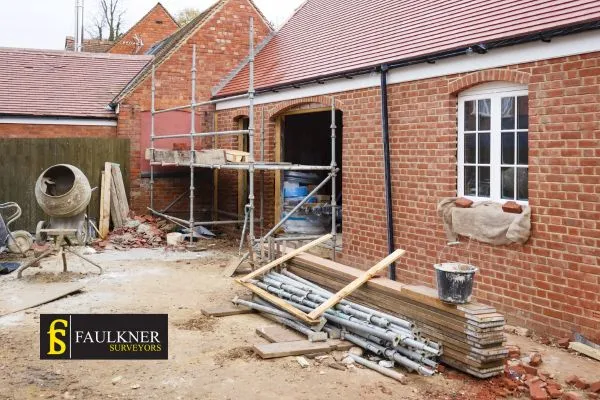 What is the minimum distance between 2 houses? 2 Distance Between Two Houses : Party Wall Surveyors Ruislip