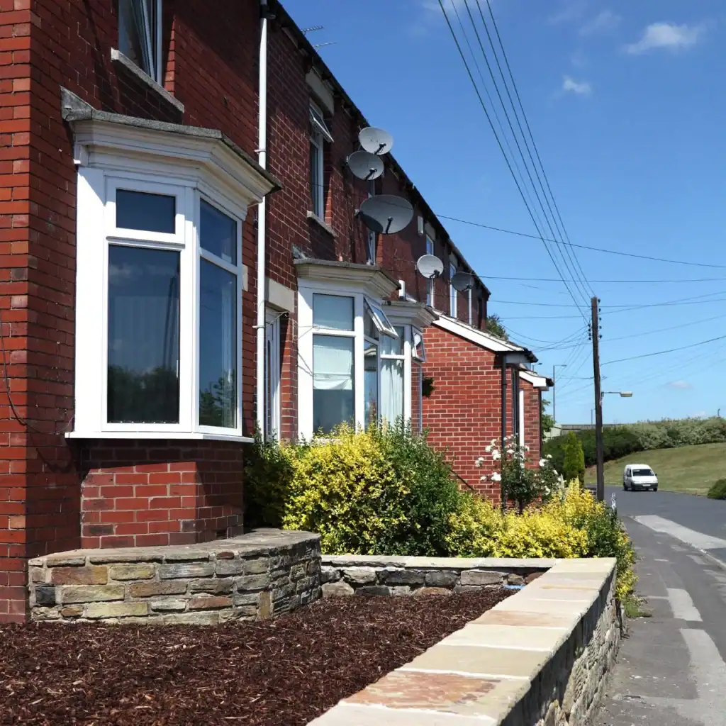 Can a Neighbour Remove Survey Stakes? 3 Min Critical Guide to Avoid Legal Issues 2 Faulkner Party Wall Surveyors Ruislip : Can My Neighbour Remove Survey Skates